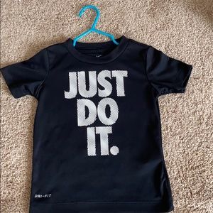 Nike Dri-fit tshirt